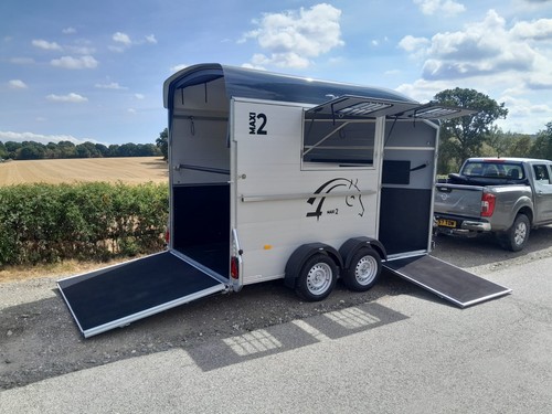 New cheval liberte - cheval,