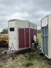 Ifor Williams Red Horse