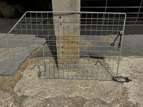 Head divider for ifor williams - divider,
