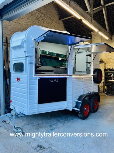 Rice horse trailer - horse, /