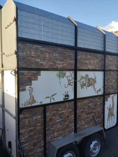 Horse box trailer - box,